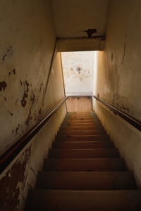 Lincoln County Courthouse staircase - Billy the Kid escape