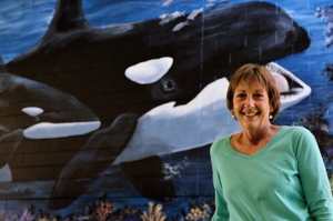 Melinda Marlowe undersea mural at Raton Regional Aquatic Center