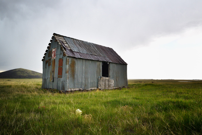 Johnson Mesa barn by Tim Keller, Distance Revisited