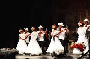 Mexico Vive Dance at Shuler Theater